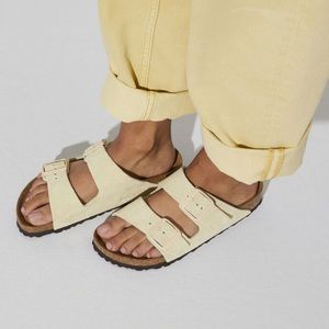 Birkenstock soft footbed Arizona sandals in almond suede